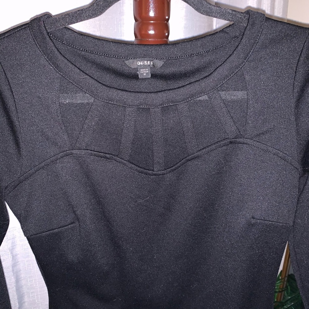 Guess 3/4 sleeve cut out top